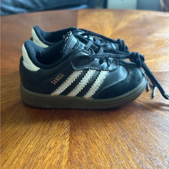 adidas gazelle silver green womens adidas Samba Xlg Black Carbon